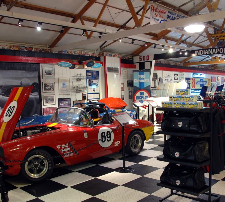 MY Garage Museum & Retail Store (Effingham,&nbspIL)